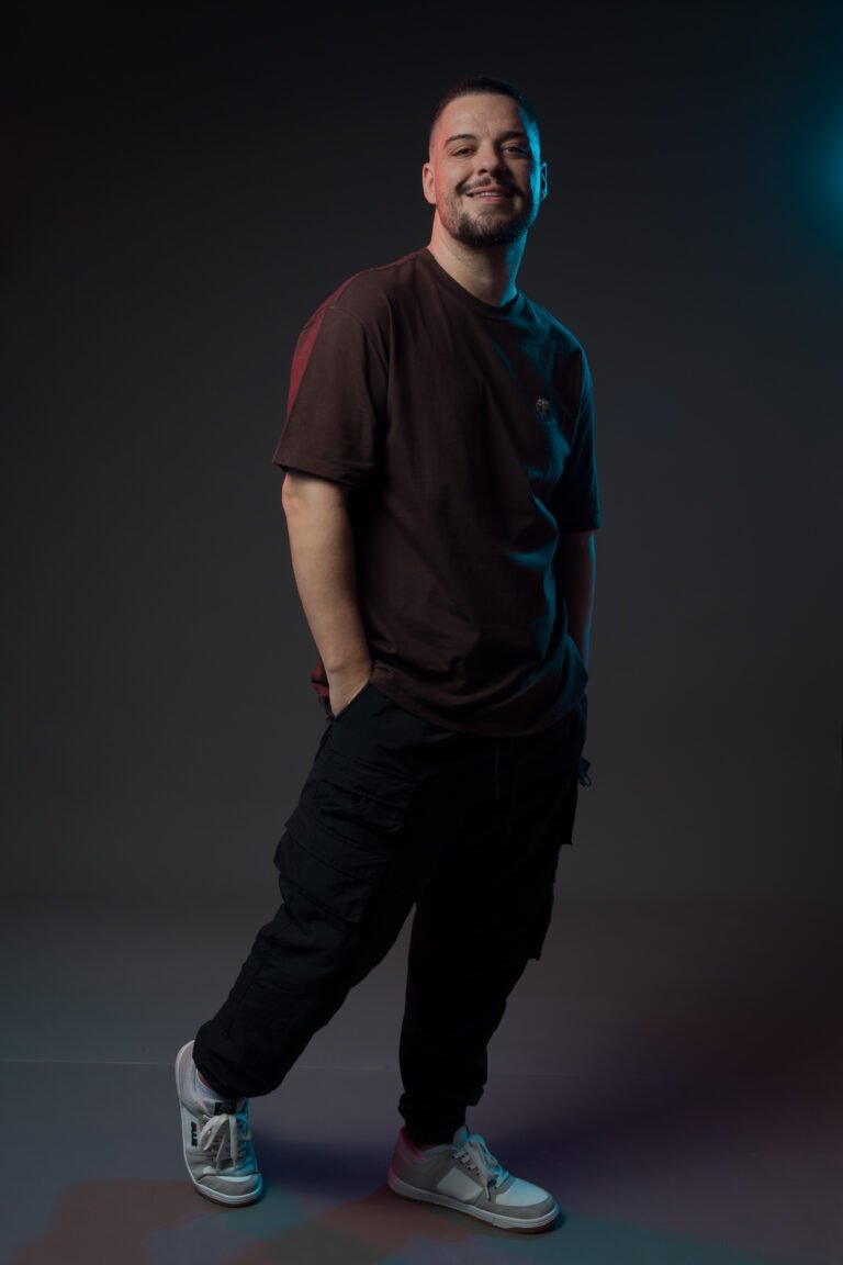 10-01 DANIEL-099